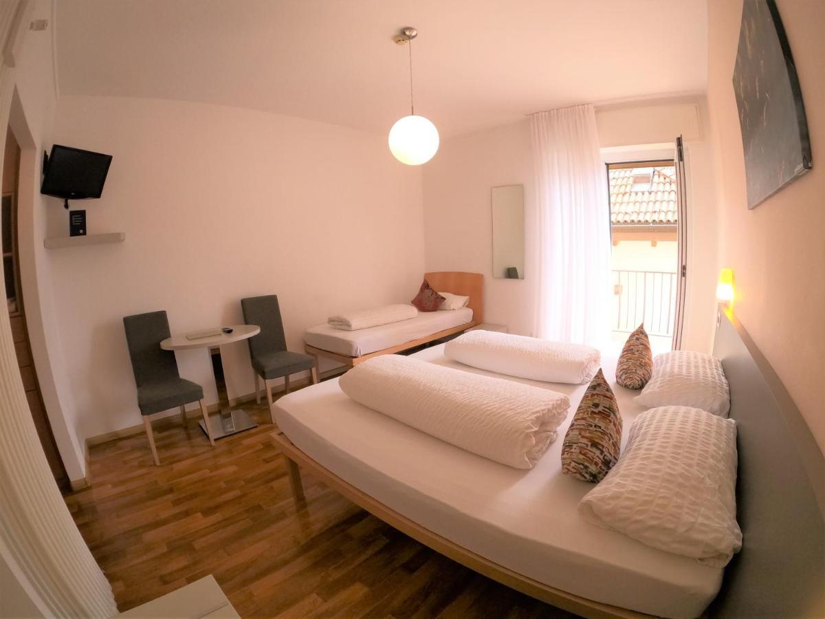 Albergo Alla Torre Siegler Im Thurm Мерано Экстерьер фото