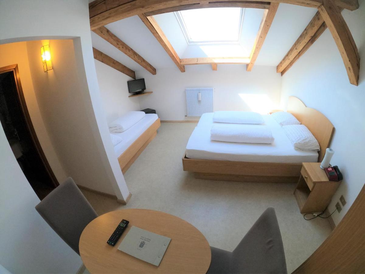 Albergo Alla Torre Siegler Im Thurm Мерано Экстерьер фото