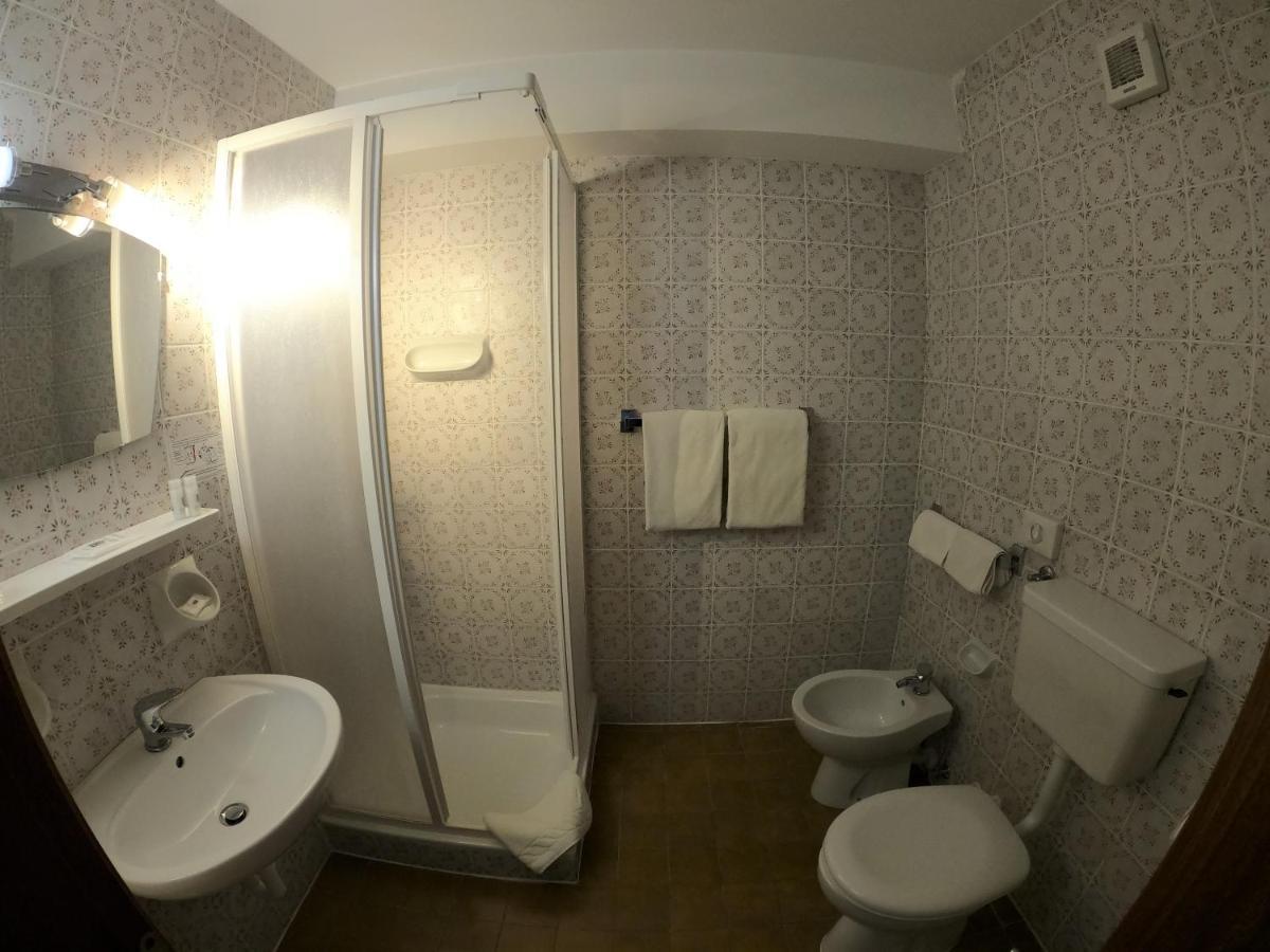 Albergo Alla Torre Siegler Im Thurm Мерано Экстерьер фото