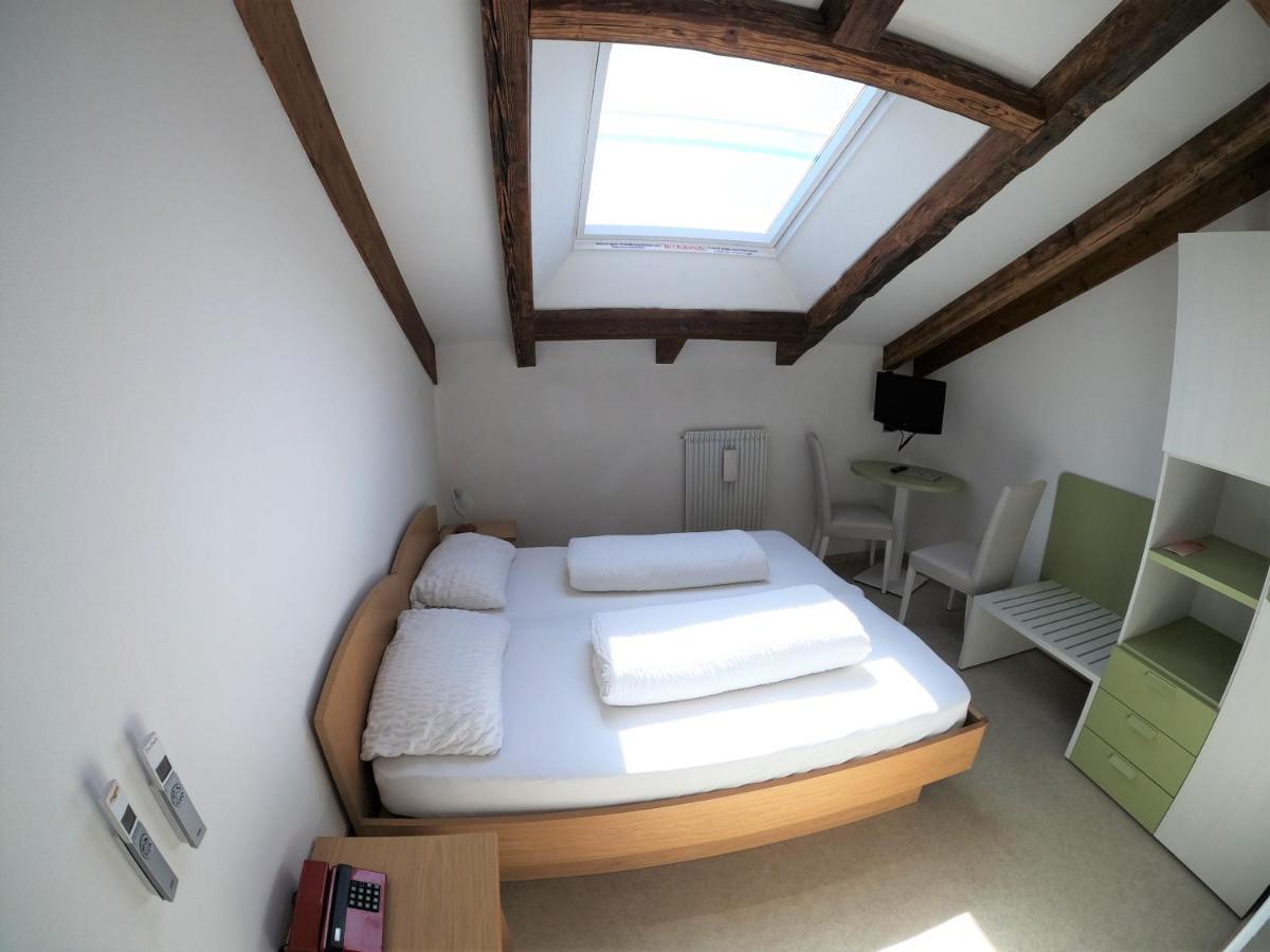 Albergo Alla Torre Siegler Im Thurm Мерано Экстерьер фото